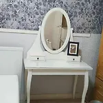 Fleur De Hostel *
