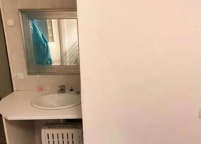 Хостел Fleur De Париж